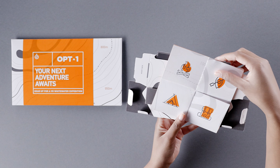 Folding VR headset spread 1